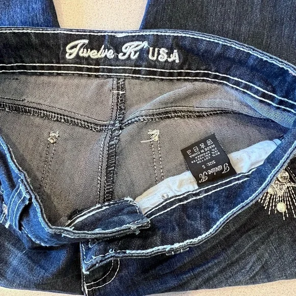 Low rise embellished distressed jeans Sz 5 - Picture 8 of 12